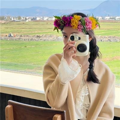 老艺术家孙女出道颜值引争议，家长出面回应，连续多日持续发酵